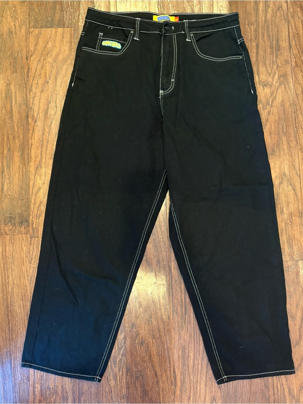 Empyre Black Relaxed Jeans with Contrast Stitching